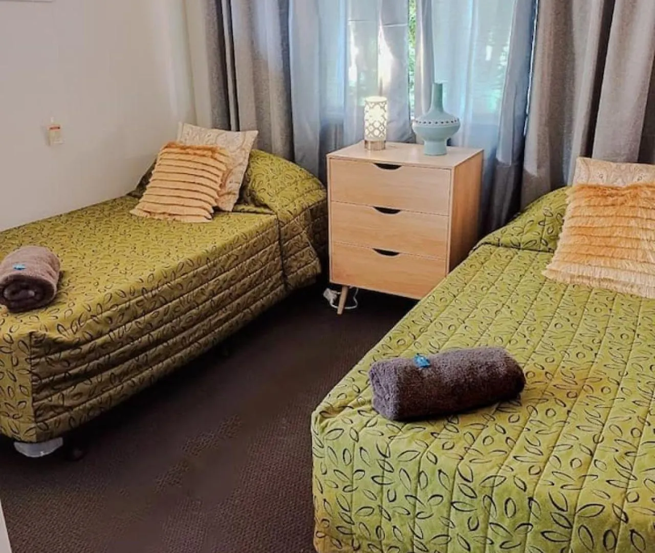 Holiday home Family Haven Near Beaches Brighton